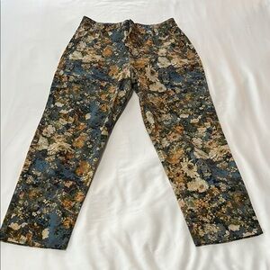Peruvian Connection Azure Nikki Floral Print Cropped Pants